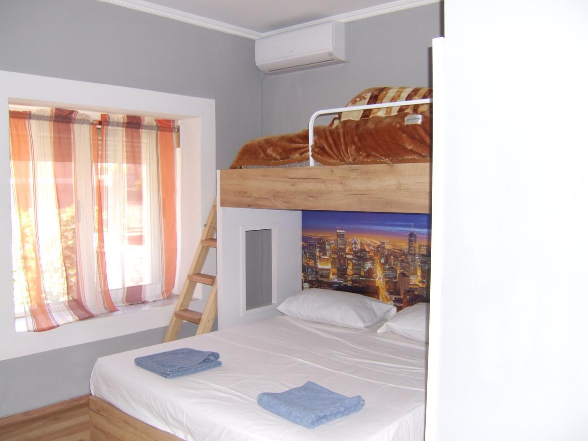 Home Hostel Shkodër Exterior foto
