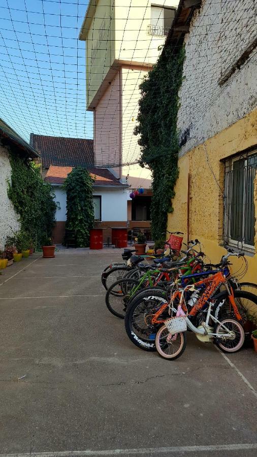 Home Hostel Shkodër Exterior foto